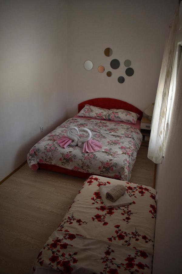 Appartement Apartman Samardzic à Trebinje Extérieur photo