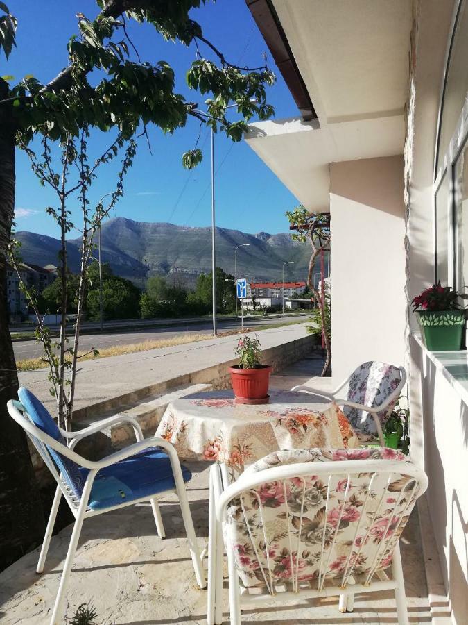 Appartement Apartman Samardzic à Trebinje Extérieur photo